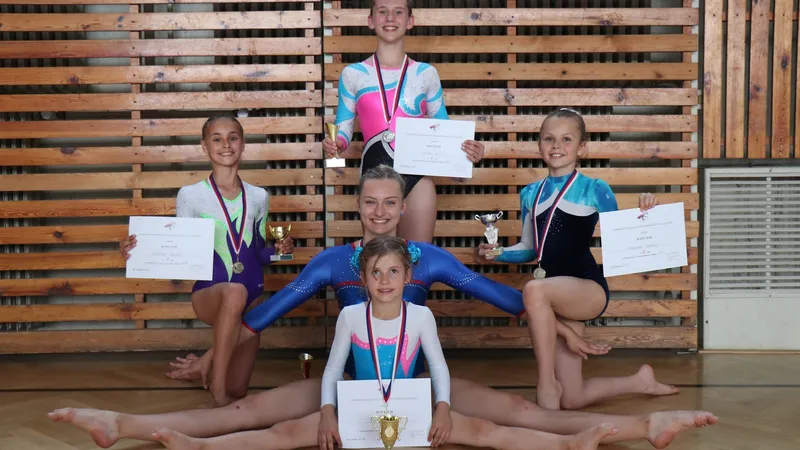 Sportovní gymnastky T.J. Sokola Chrudim zazářily na krajském přeboru medailemi a všechny postoupily na mistrovství české republiky.
